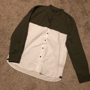 Collarless Shirt Kenneth Cole brand new shirt.